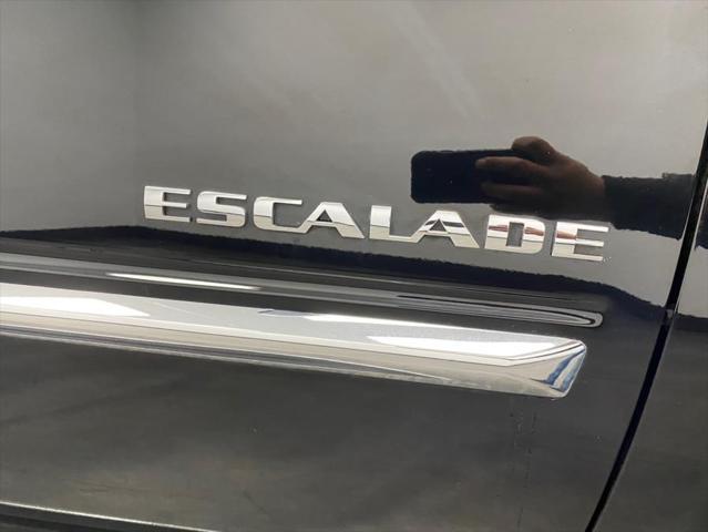 used 2014 Cadillac Escalade car, priced at $15,994