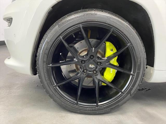 used 2015 Jeep Grand Cherokee car, priced at $38,994
