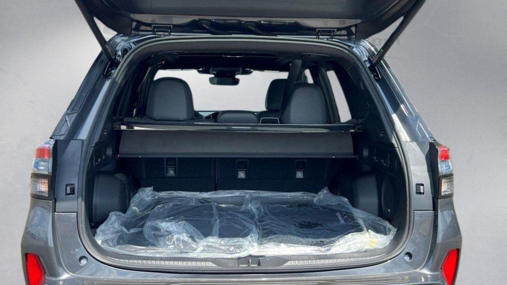 new 2025 Subaru Forester Hybrid car