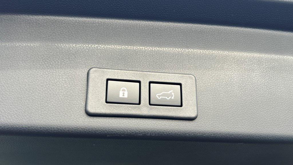 new 2025 Subaru Ascent car, priced at $39,615