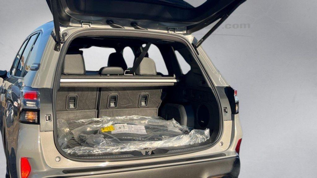 new 2025 Subaru Forester Hybrid car, priced at $42,712