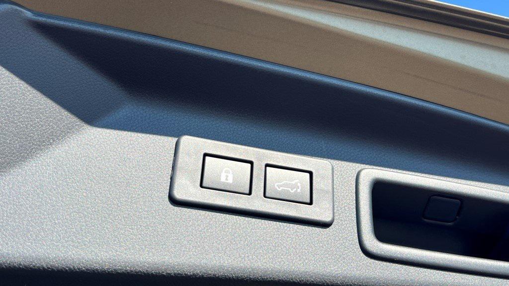 new 2025 Subaru Forester Hybrid car, priced at $38,624