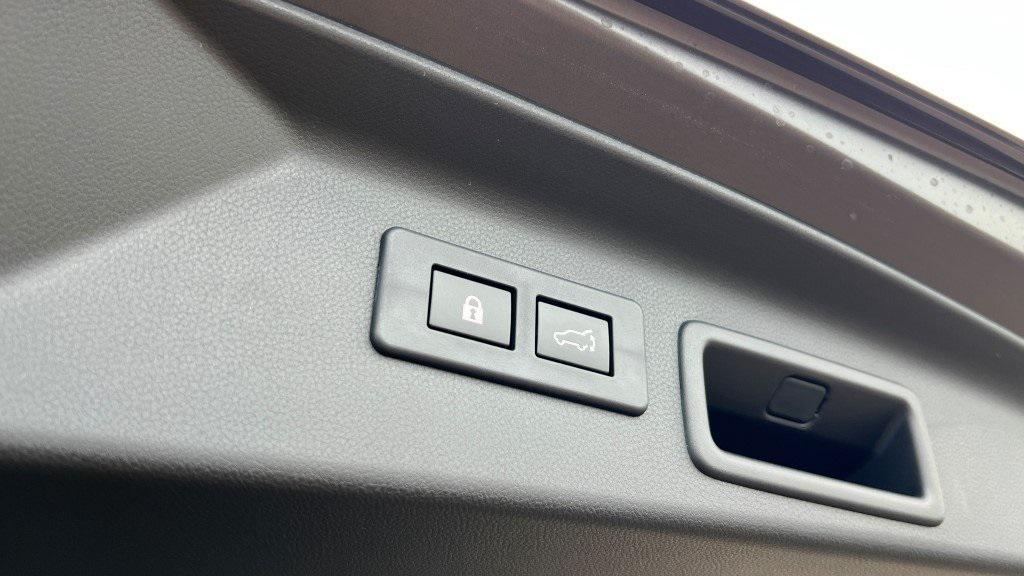 new 2025 Subaru Forester Hybrid car, priced at $45,575