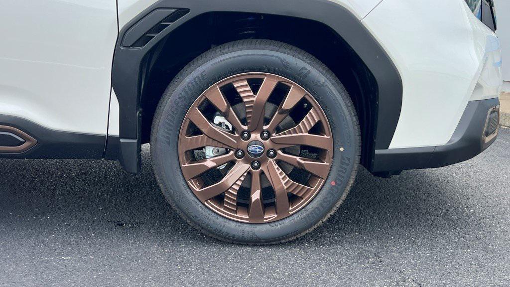 new 2025 Subaru Forester car, priced at $40,777