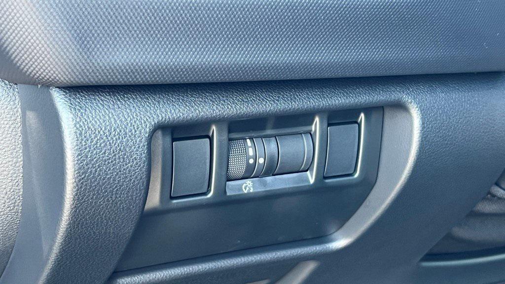 new 2025 Subaru Forester car, priced at $33,001