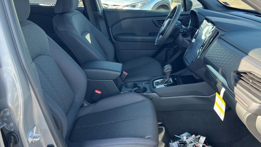 new 2025 Subaru Forester car, priced at $33,001