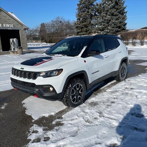 used 2025 Jeep Compass car, priced at $27,900