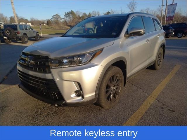 used 2019 Toyota Highlander car, priced at $23,900