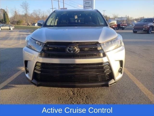 used 2019 Toyota Highlander car, priced at $23,900