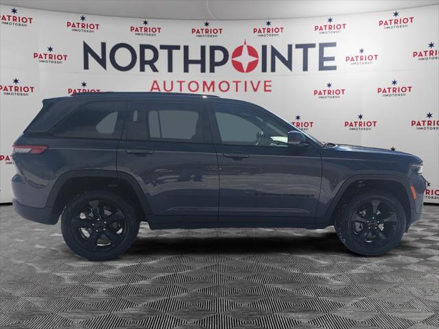 used 2024 Jeep Grand Cherokee car, priced at $40,854