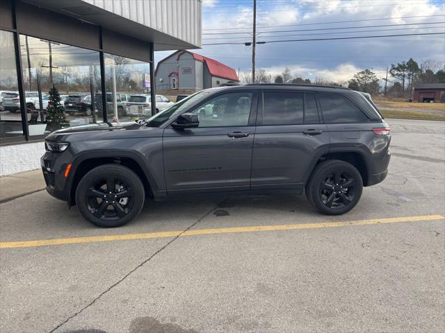 used 2024 Jeep Grand Cherokee car, priced at $41,900