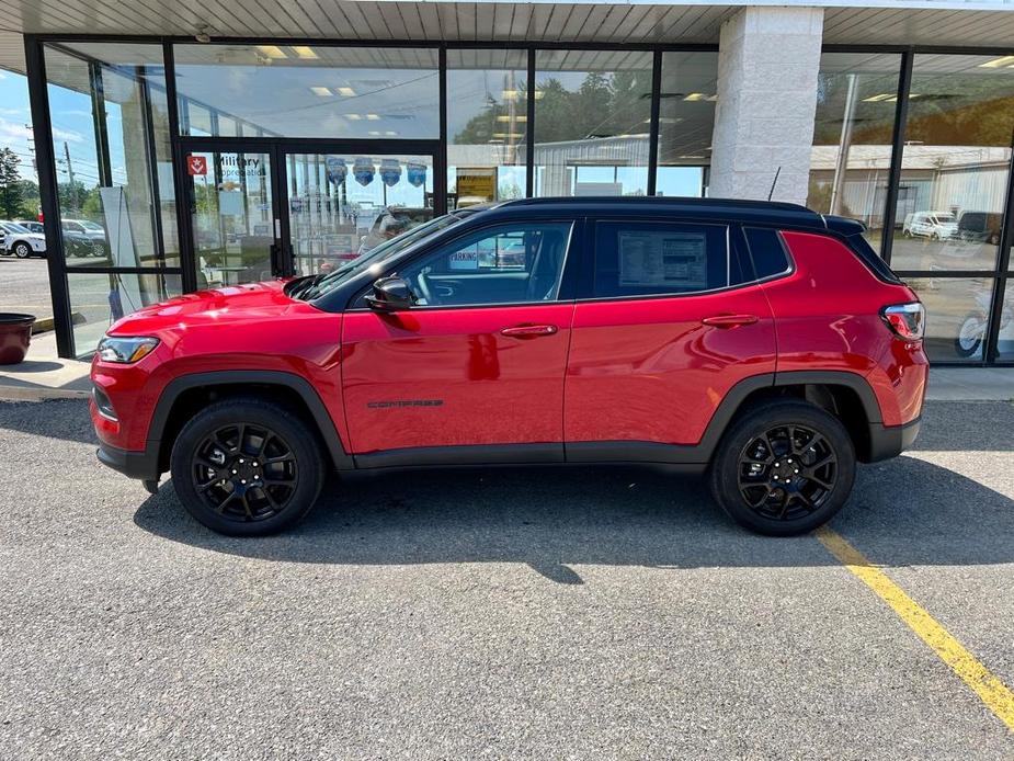 new 2024 Jeep Compass car, priced at $29,334