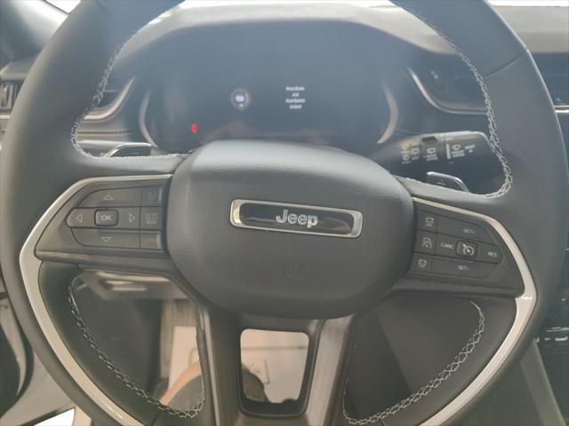 new 2025 Jeep Grand Cherokee car, priced at $41,075