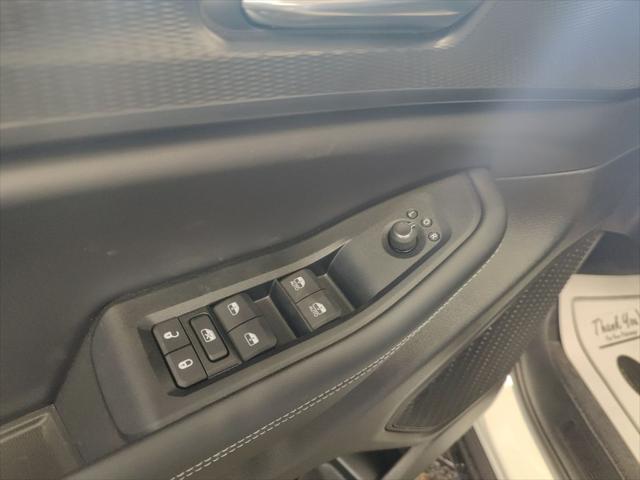 new 2025 Jeep Grand Cherokee car, priced at $45,780
