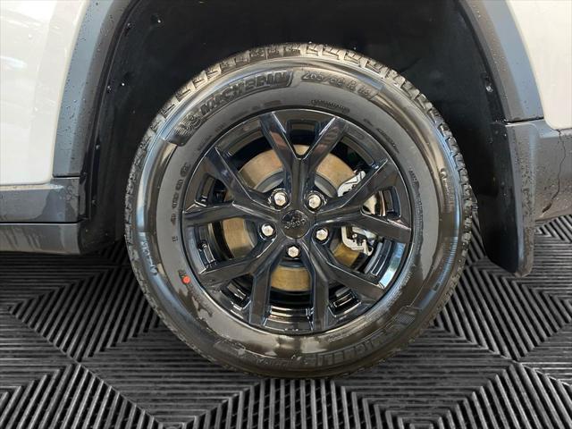 new 2025 Jeep Grand Cherokee L car, priced at $47,810
