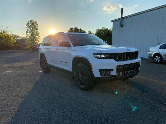 new 2025 Jeep Grand Cherokee L car, priced at $48,310