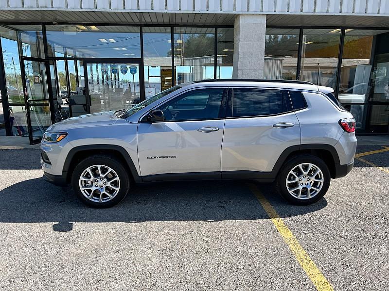 new 2024 Jeep Compass car, priced at $31,815