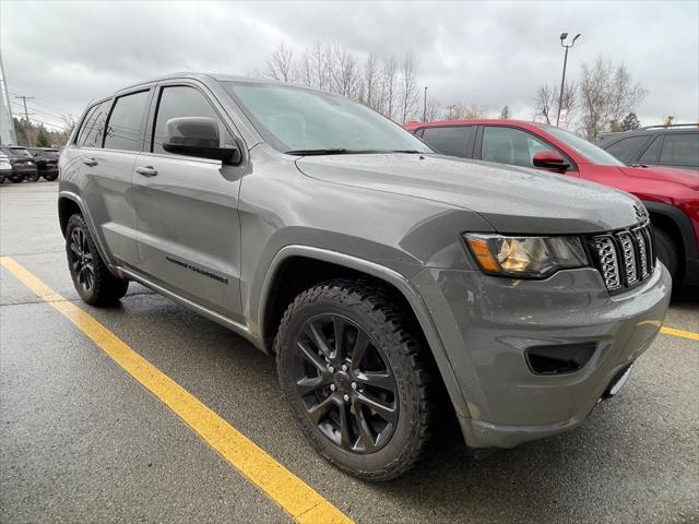 used 2020 Jeep Grand Cherokee car, priced at $27,400