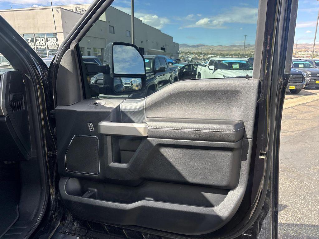 used 2020 Ford F-150 car, priced at $36,994