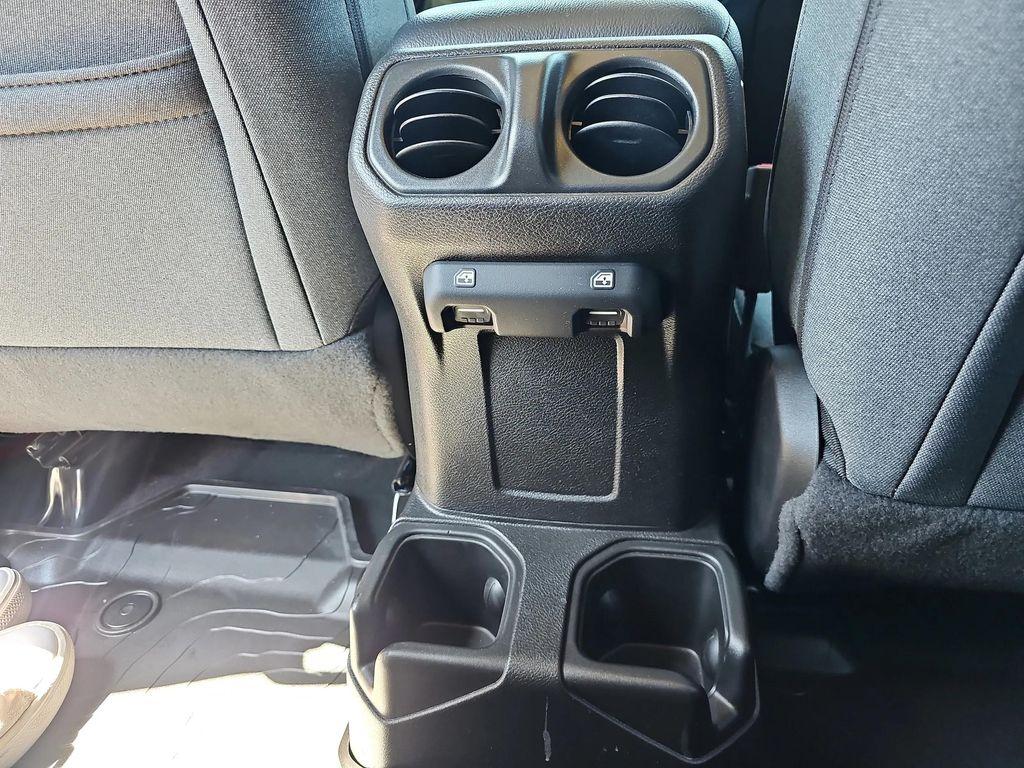 used 2024 Jeep Gladiator car, priced at $40,997