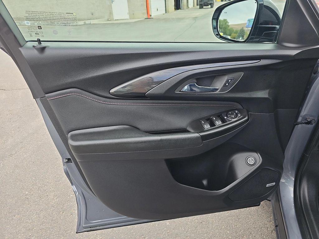 used 2022 Chevrolet TrailBlazer car, priced at $24,496