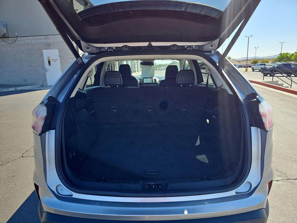 used 2022 Ford Edge car, priced at $24,997