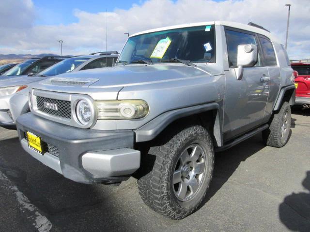 used 2007 Toyota FJ Cruiser car, priced at $12,990