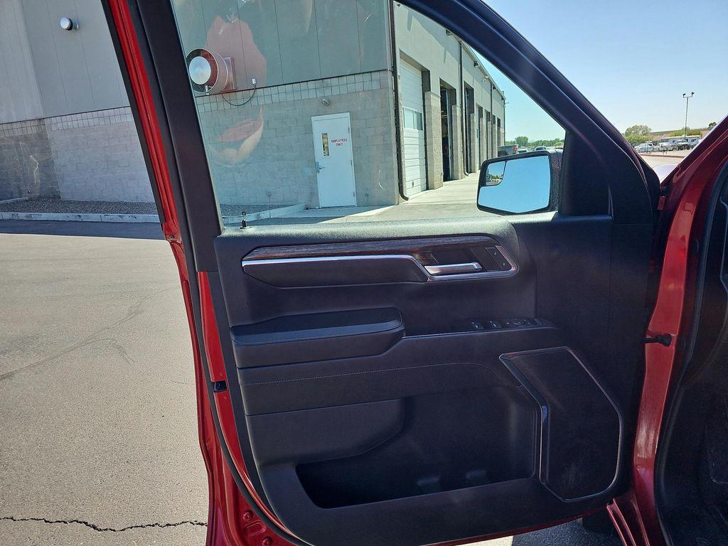 used 2024 GMC Sierra 1500 car, priced at $45,495