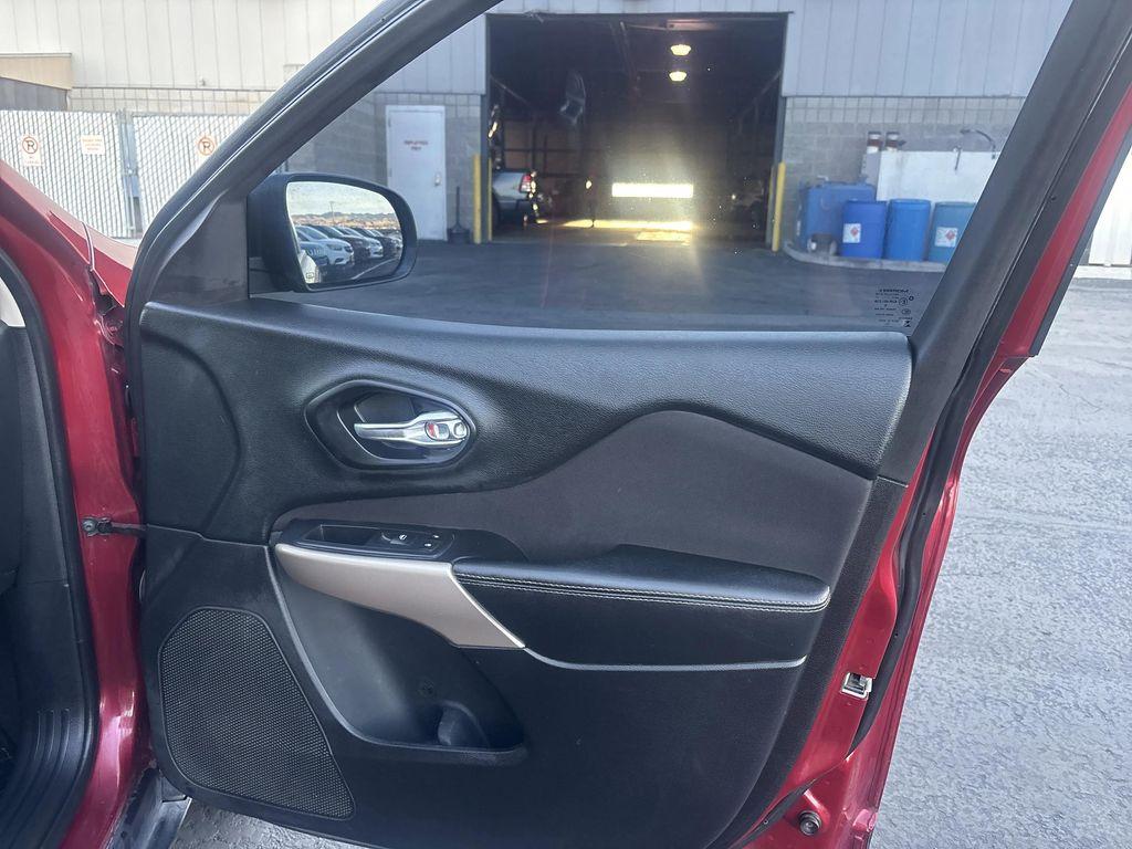 used 2017 Jeep Cherokee car, priced at $11,990