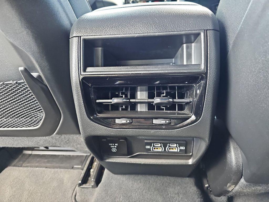 used 2024 Jeep Grand Cherokee car, priced at $33,999