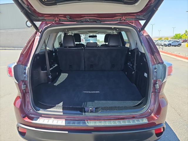 used 2014 Toyota Highlander car, priced at $21,499