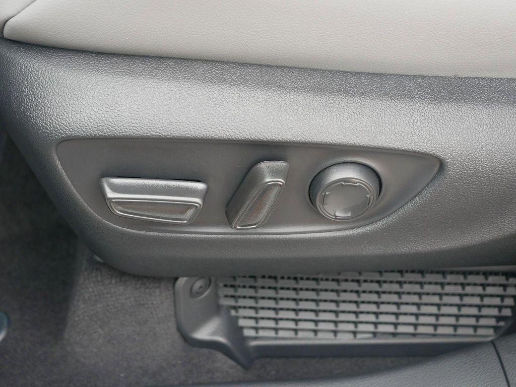 new 2025 Toyota Sienna car, priced at $50,075