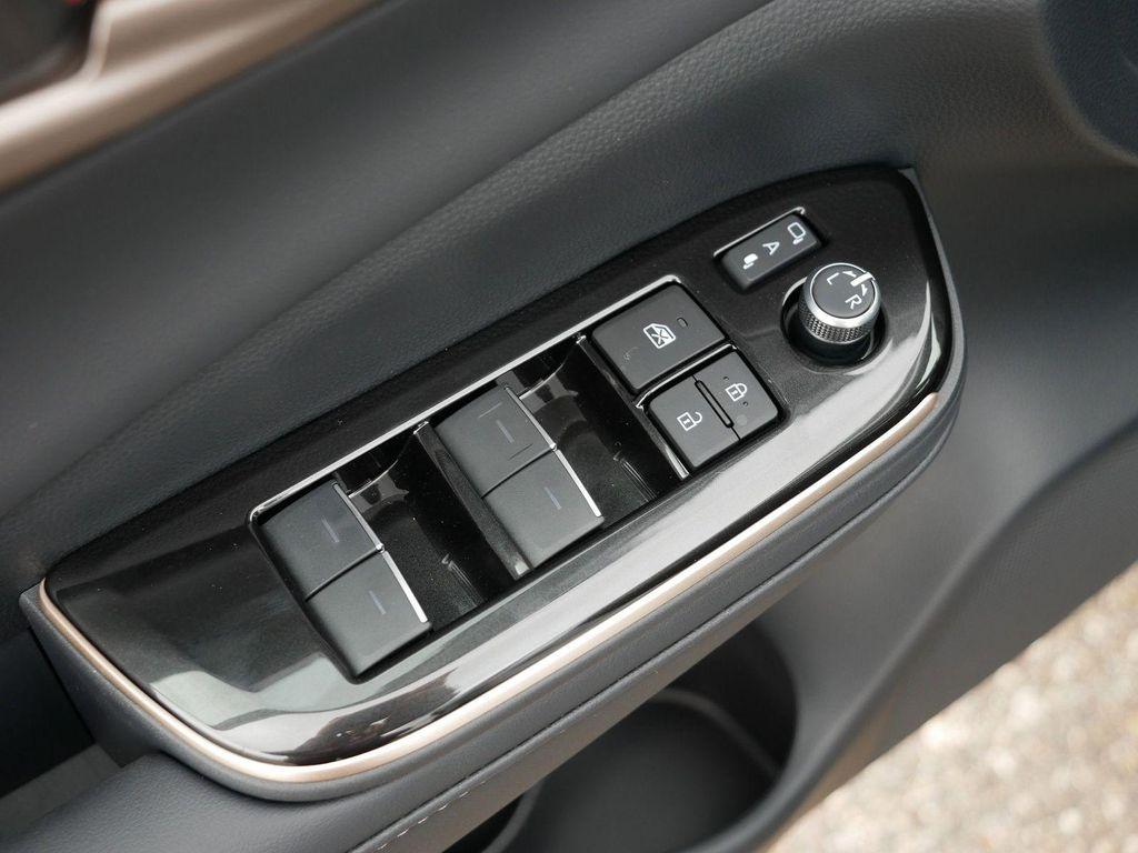 new 2025 Toyota Crown Signia car, priced at $51,795