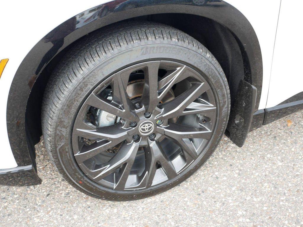 new 2025 Toyota Crown Signia car, priced at $51,795