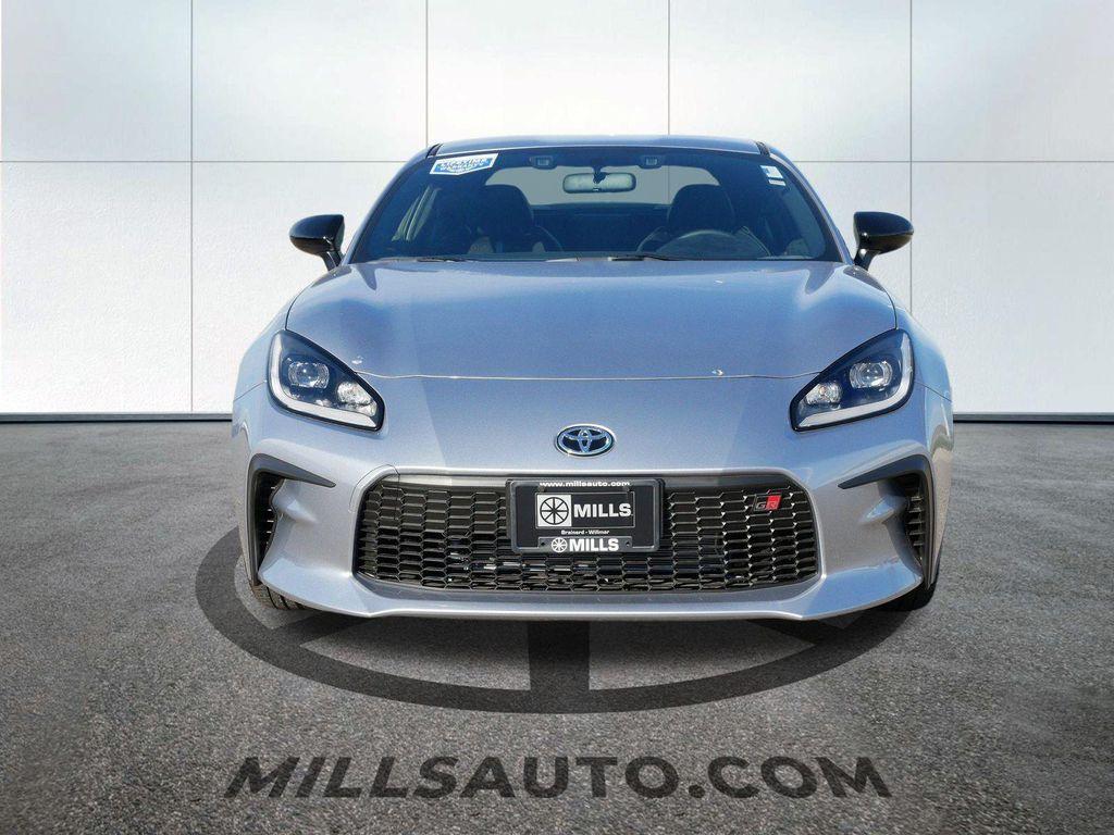 new 2025 Toyota GR86 car, priced at $37,882