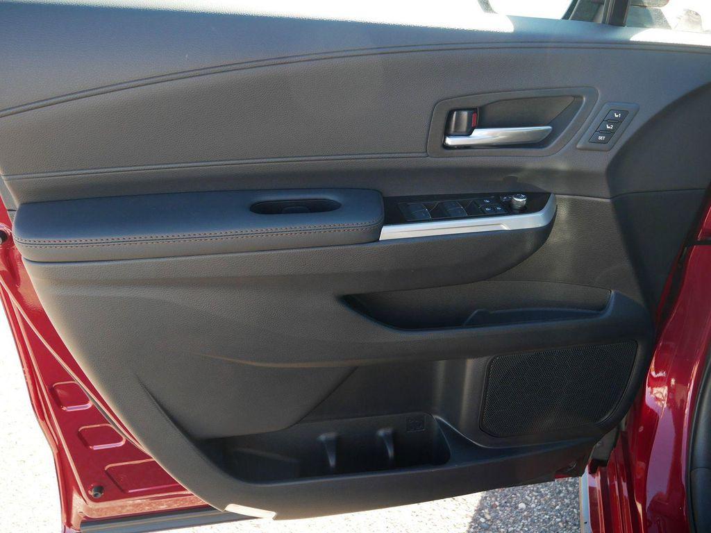 new 2025 Toyota Sienna car, priced at $61,120