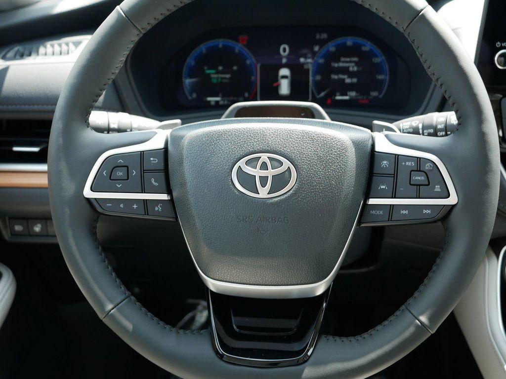new 2025 Toyota Grand Highlander car, priced at $54,371