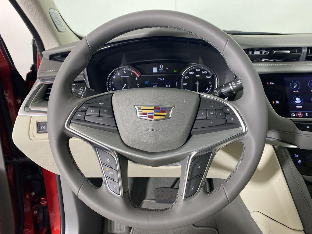 new 2025 Cadillac XT5 car, priced at $56,755