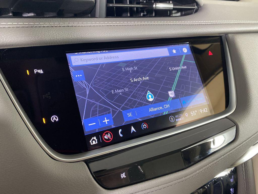 new 2025 Cadillac XT5 car, priced at $56,755