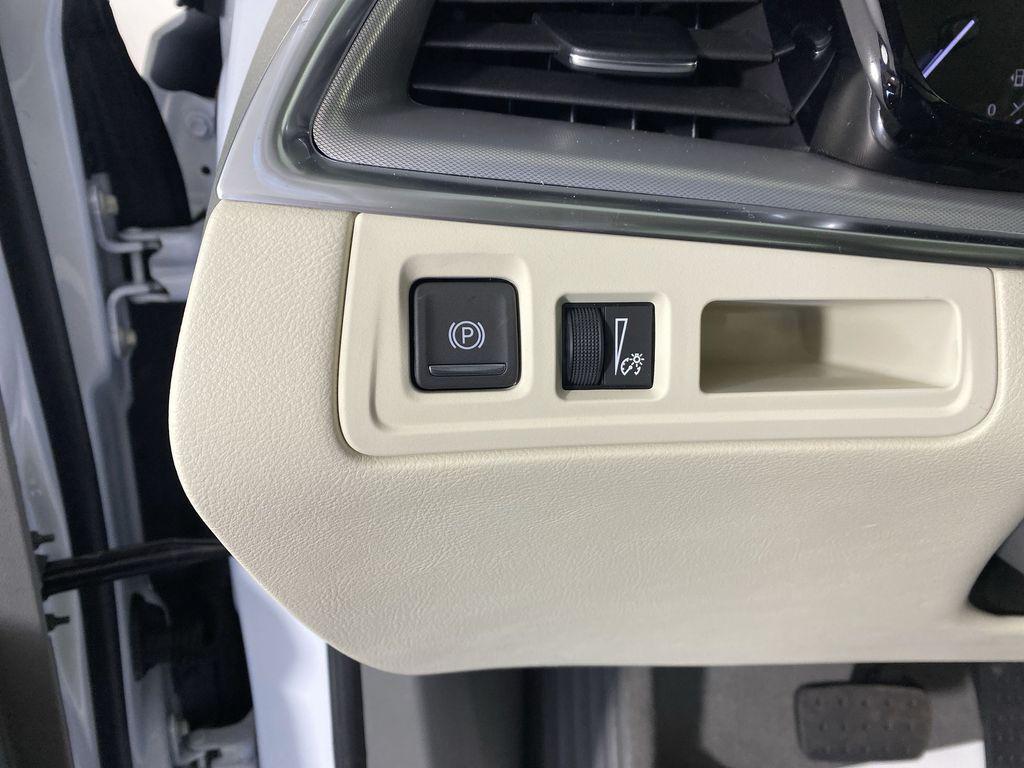 new 2025 Cadillac XT5 car