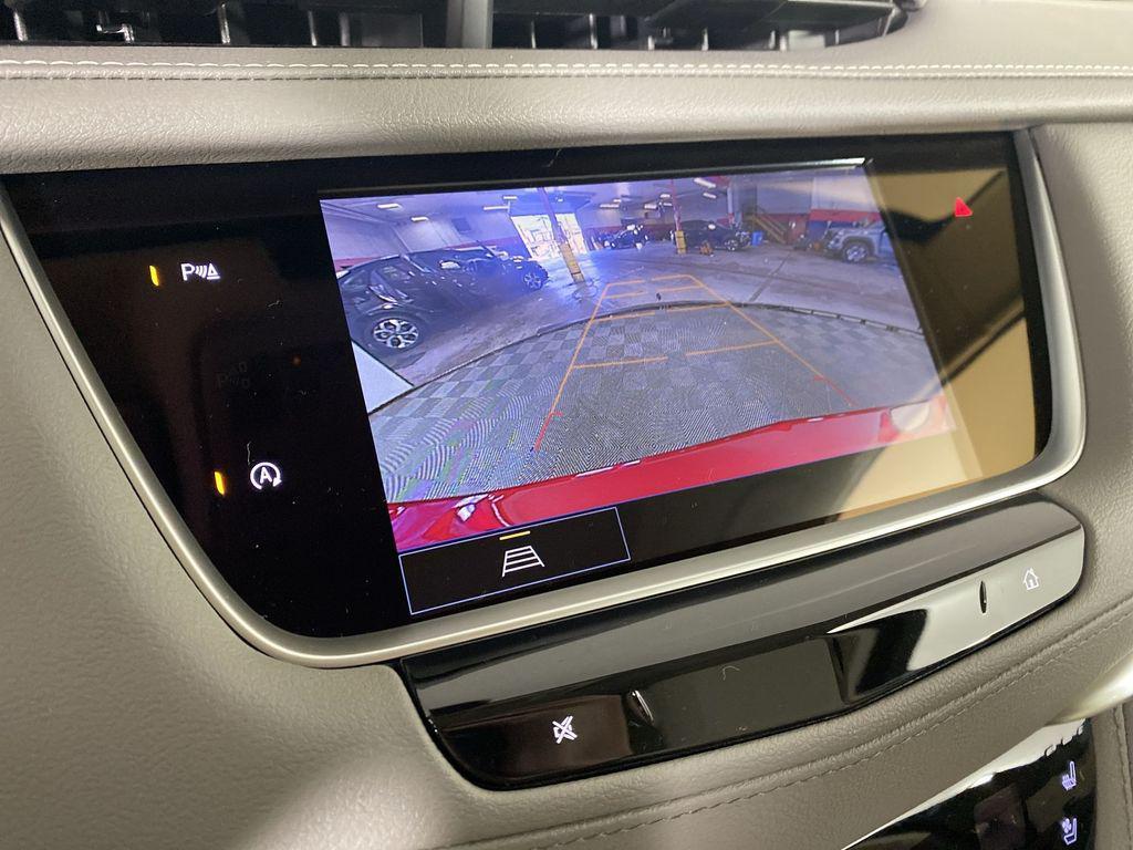 new 2025 Cadillac XT5 car, priced at $55,755