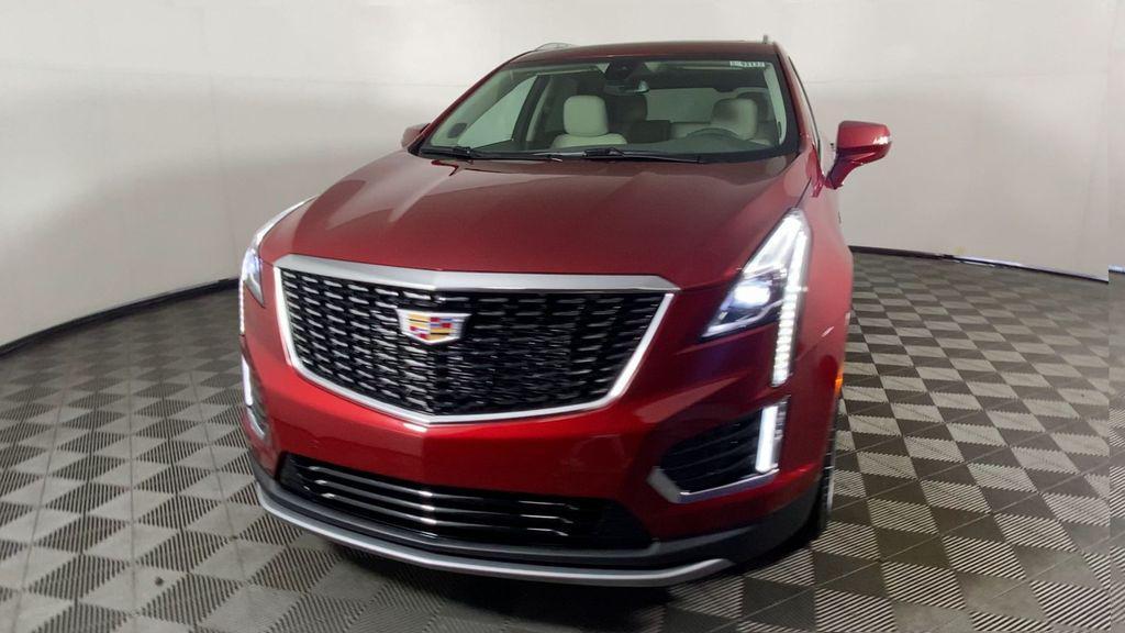 new 2025 Cadillac XT5 car, priced at $56,755