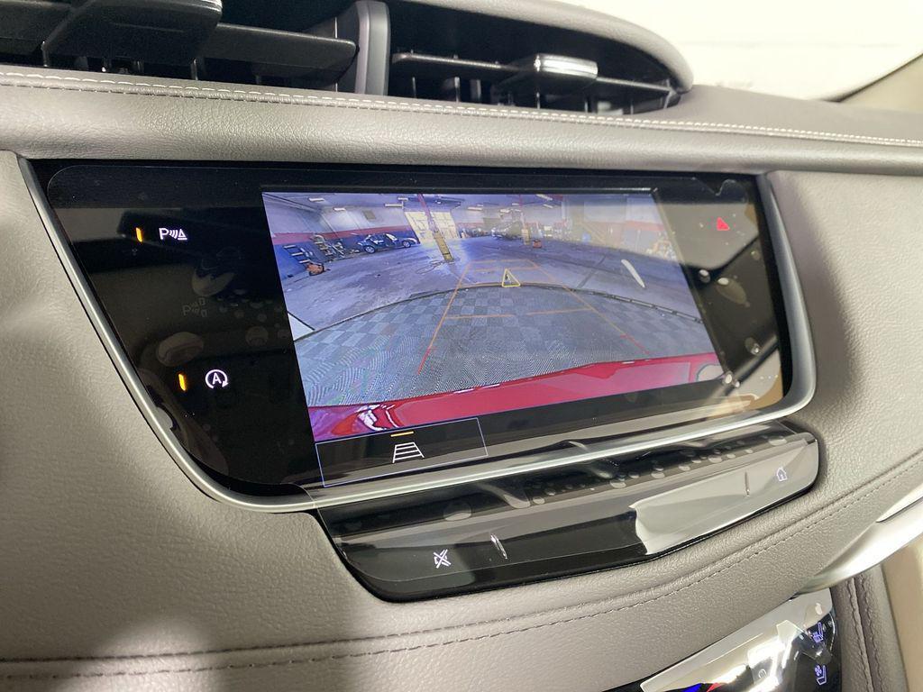 new 2025 Cadillac XT5 car, priced at $56,755