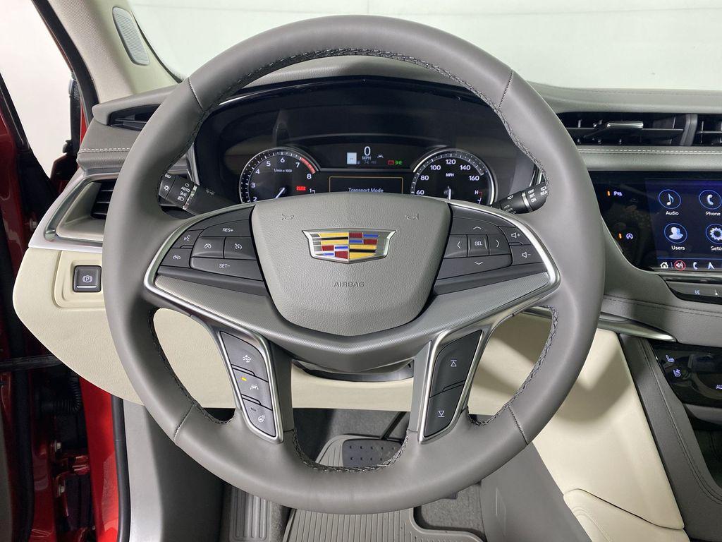 new 2025 Cadillac XT5 car, priced at $56,755