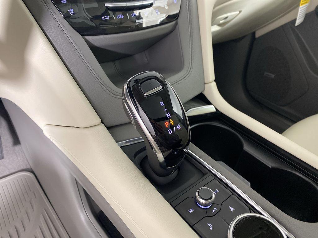 new 2025 Cadillac XT5 car, priced at $56,755