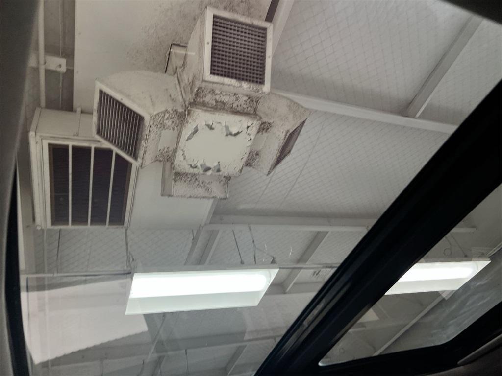 used 2015 Ford F-150 car, priced at $17,900