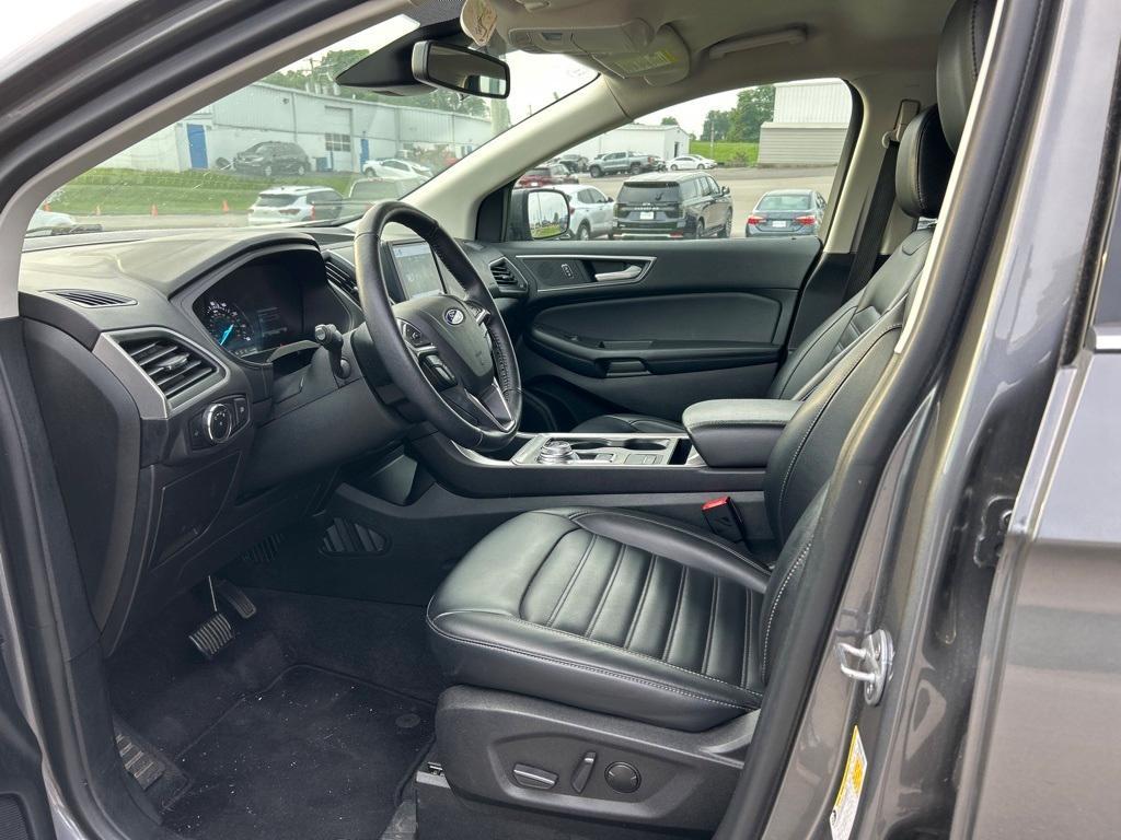 used 2023 Ford Edge car