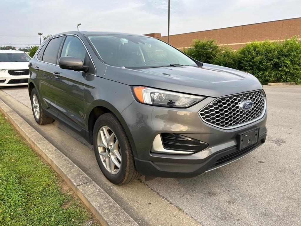 used 2023 Ford Edge car