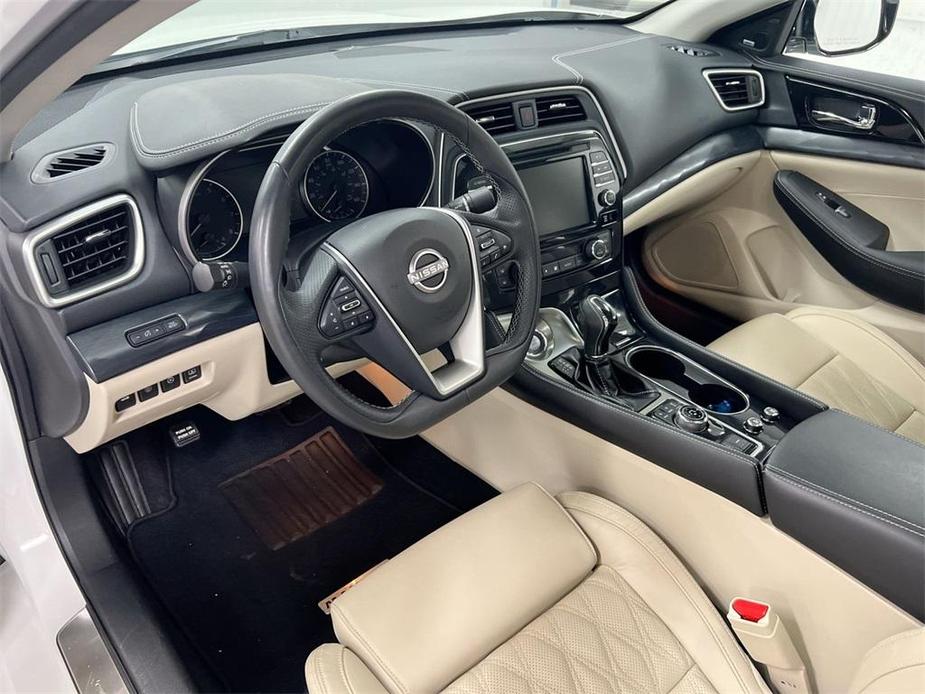 used 2023 Nissan Maxima car, priced at $33,587