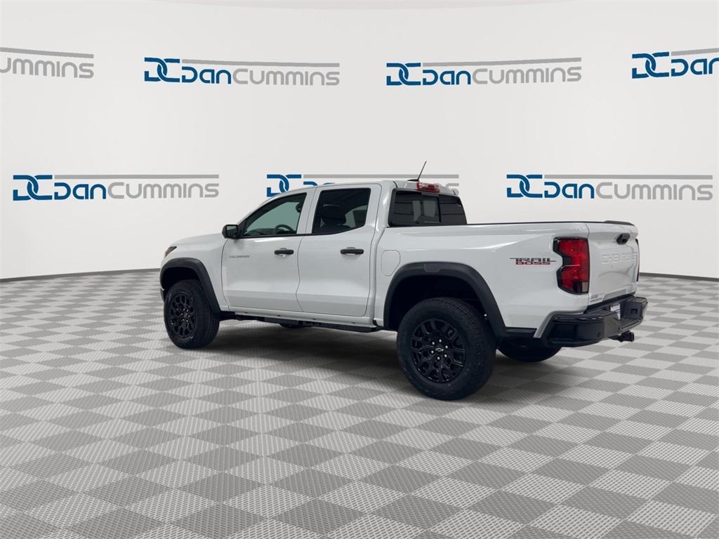 new 2025 Chevrolet Colorado car, priced at $43,873